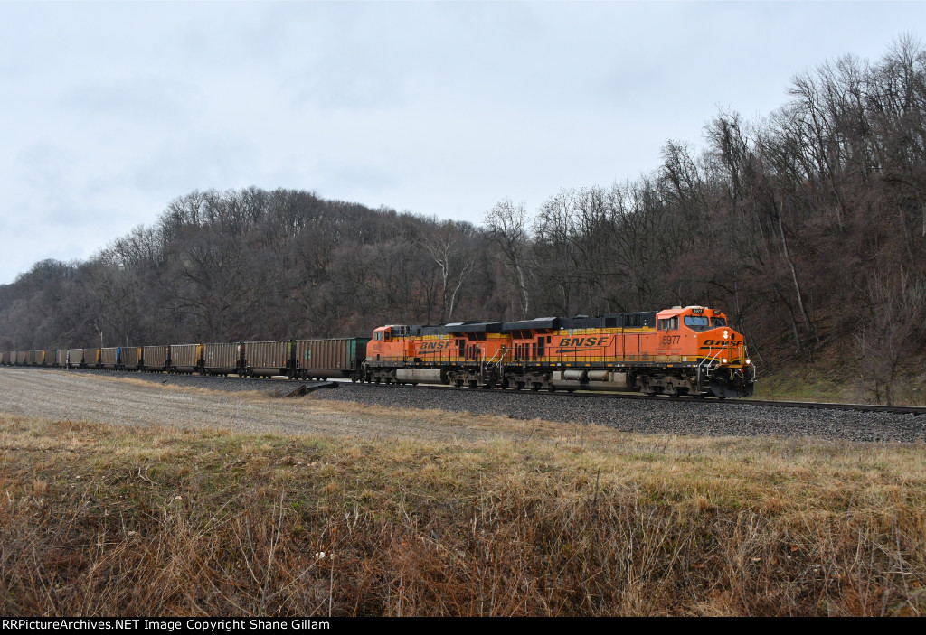 BNSF 5977